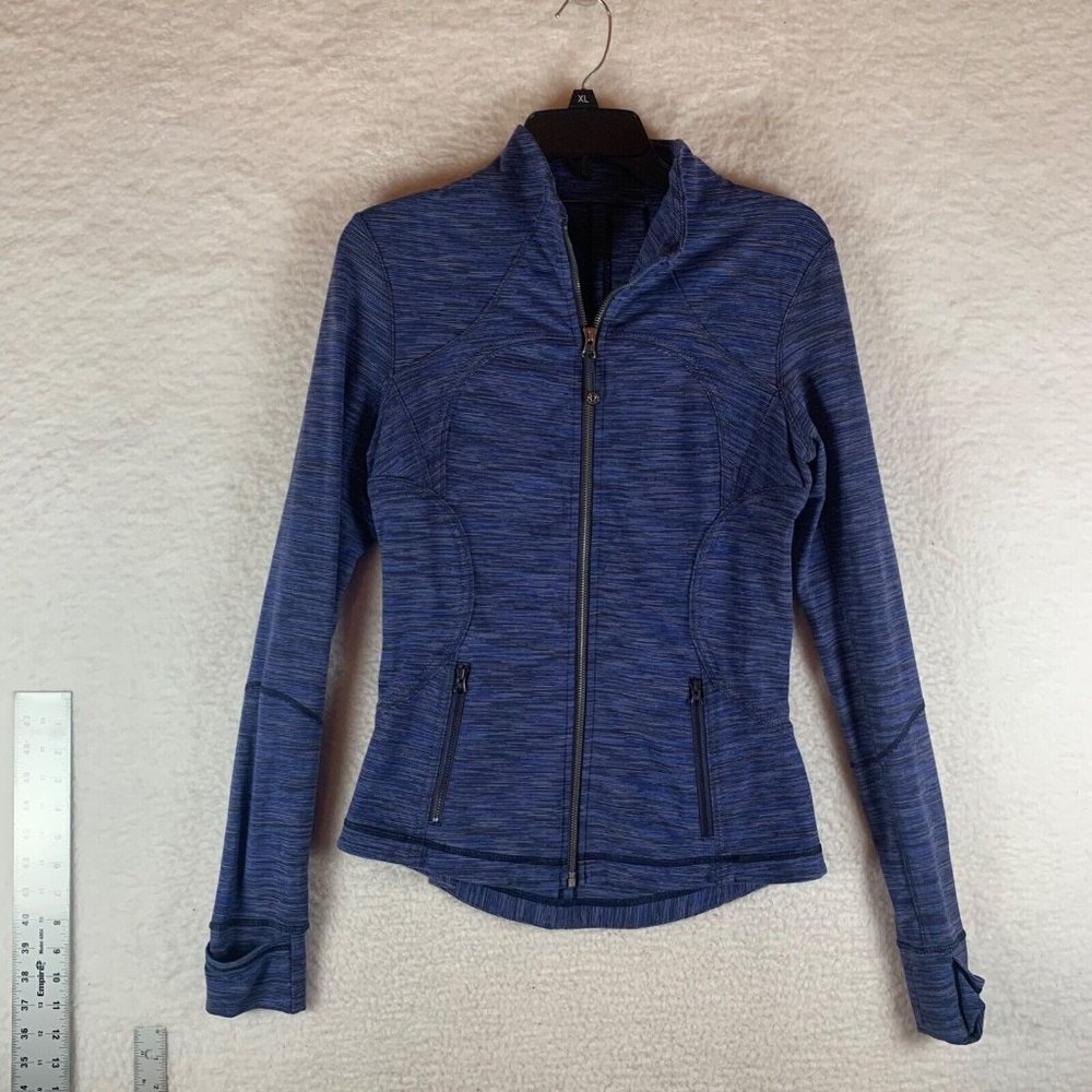 Lululemon Forme Women's *Cuffins Wee Are From Space‎ Blue Jacket Size 8 8450